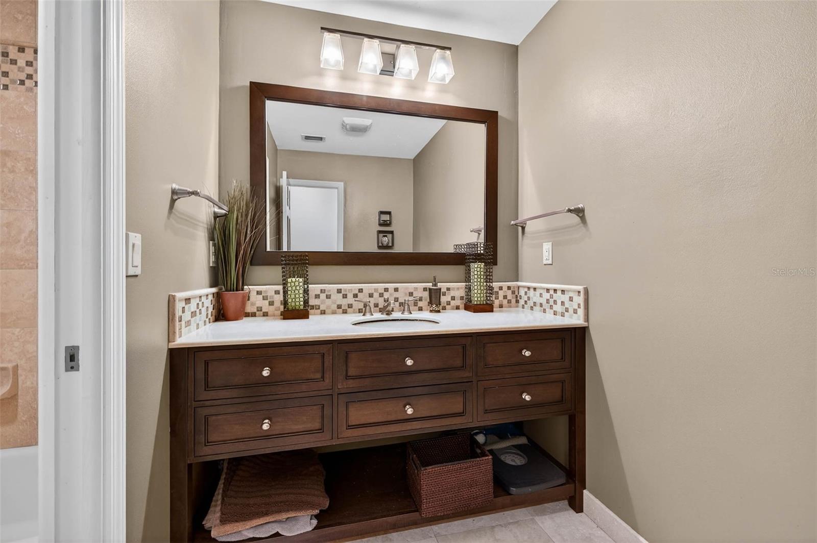 36649 COVINGTON RD — photo 33