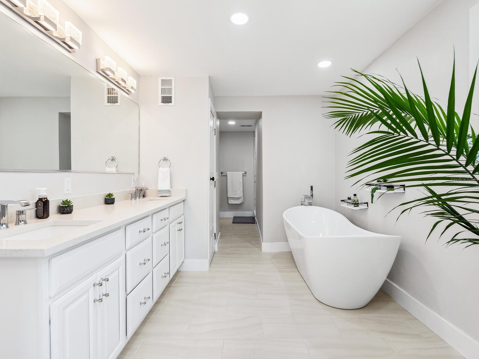 221 LYCHEE RD — photo 30