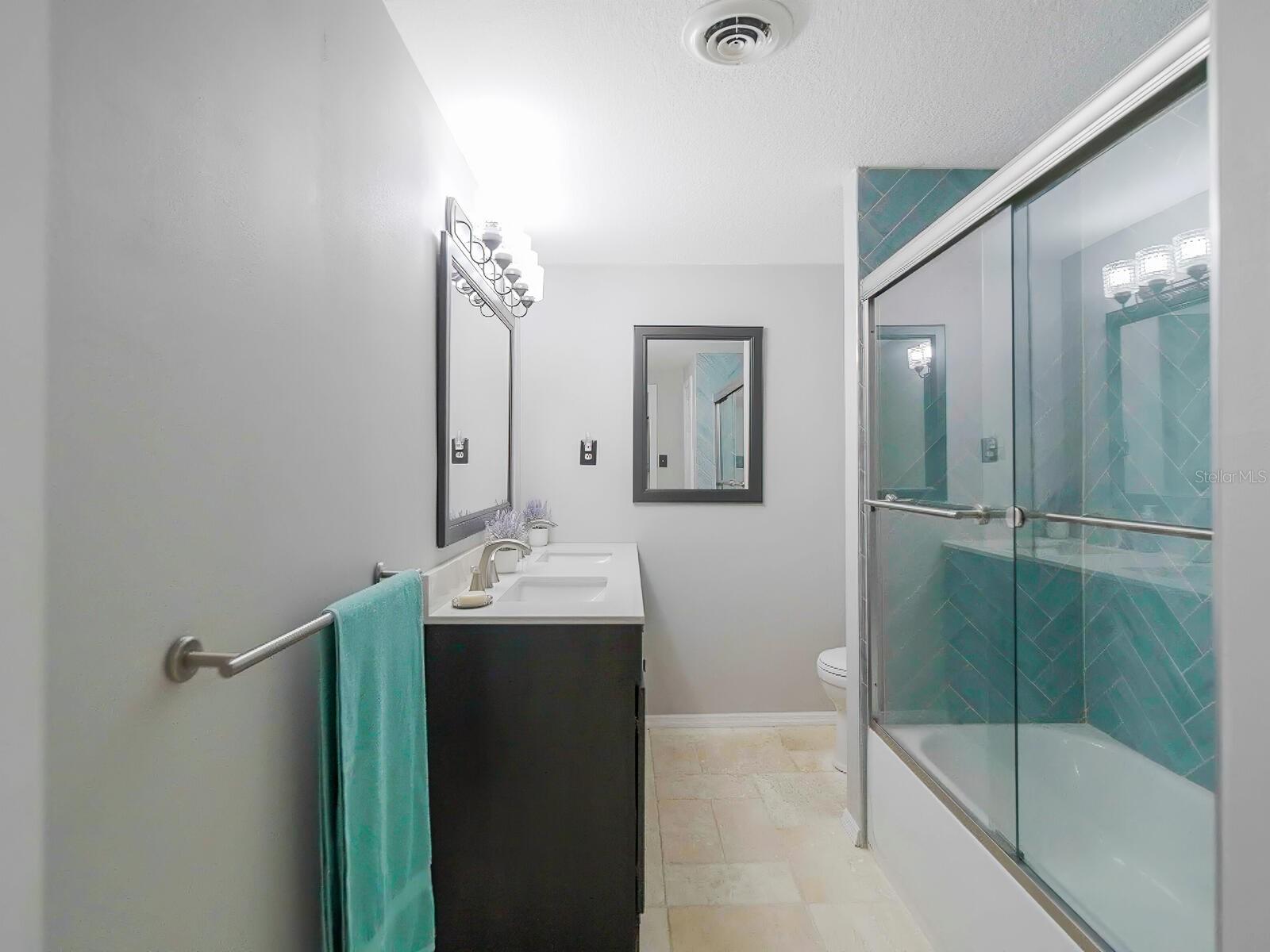 221 LYCHEE RD — photo 37