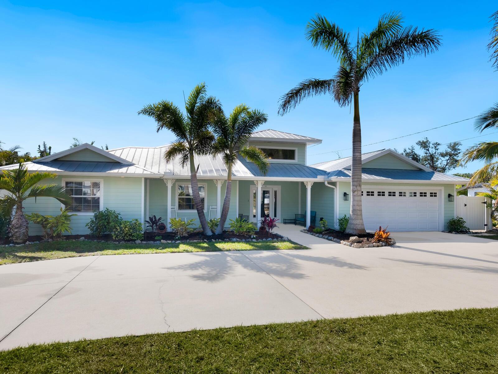 221 LYCHEE RD — photo 8