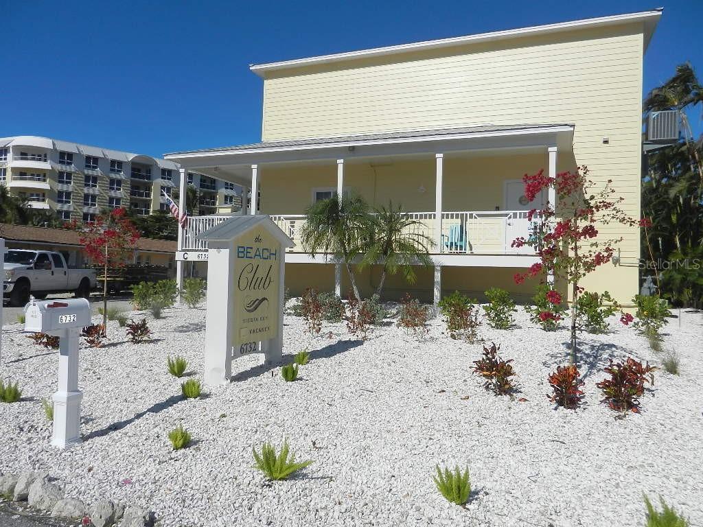 6732 SARASEA CIR #104C — photo 38