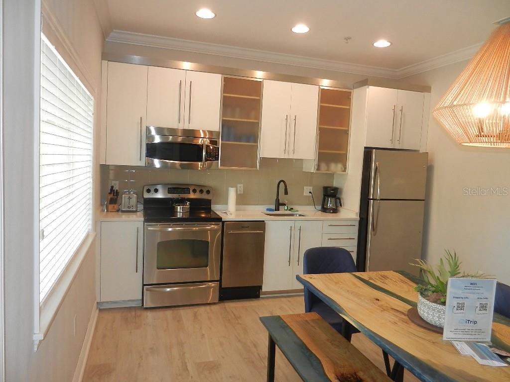 6732 SARASEA CIR #104C — photo 7