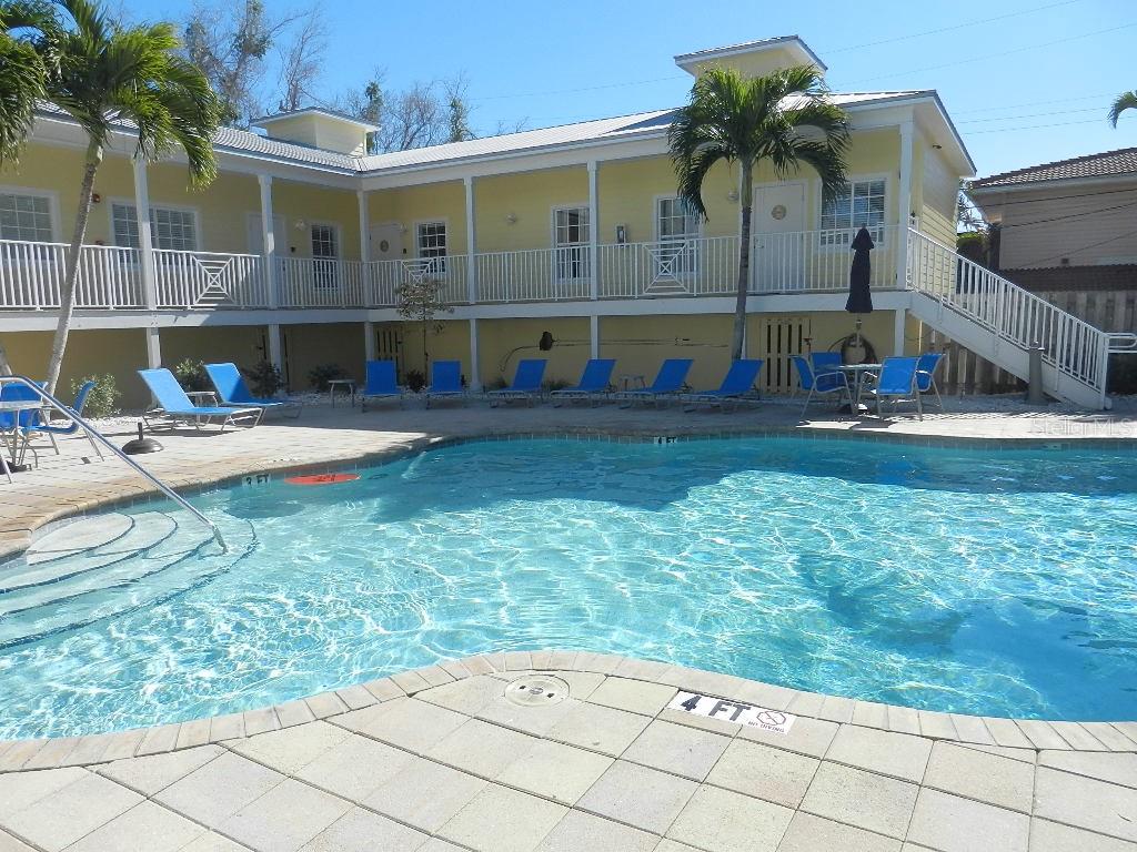 6732 SARASEA CIR #104C — photo 44