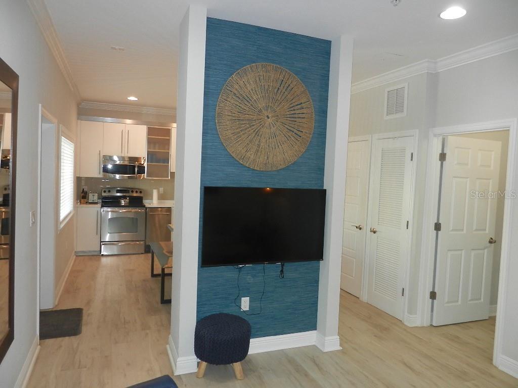 6732 SARASEA CIR #104C — photo 18