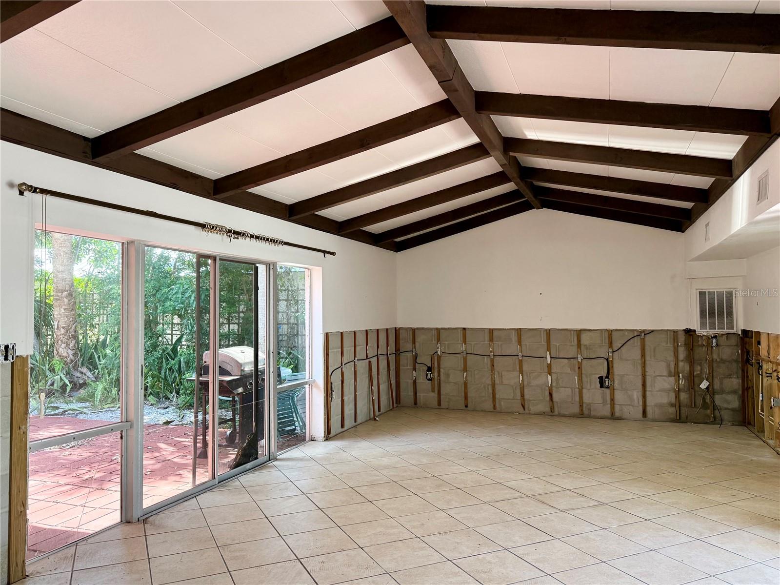 2316 CANASTA DR — photo 13