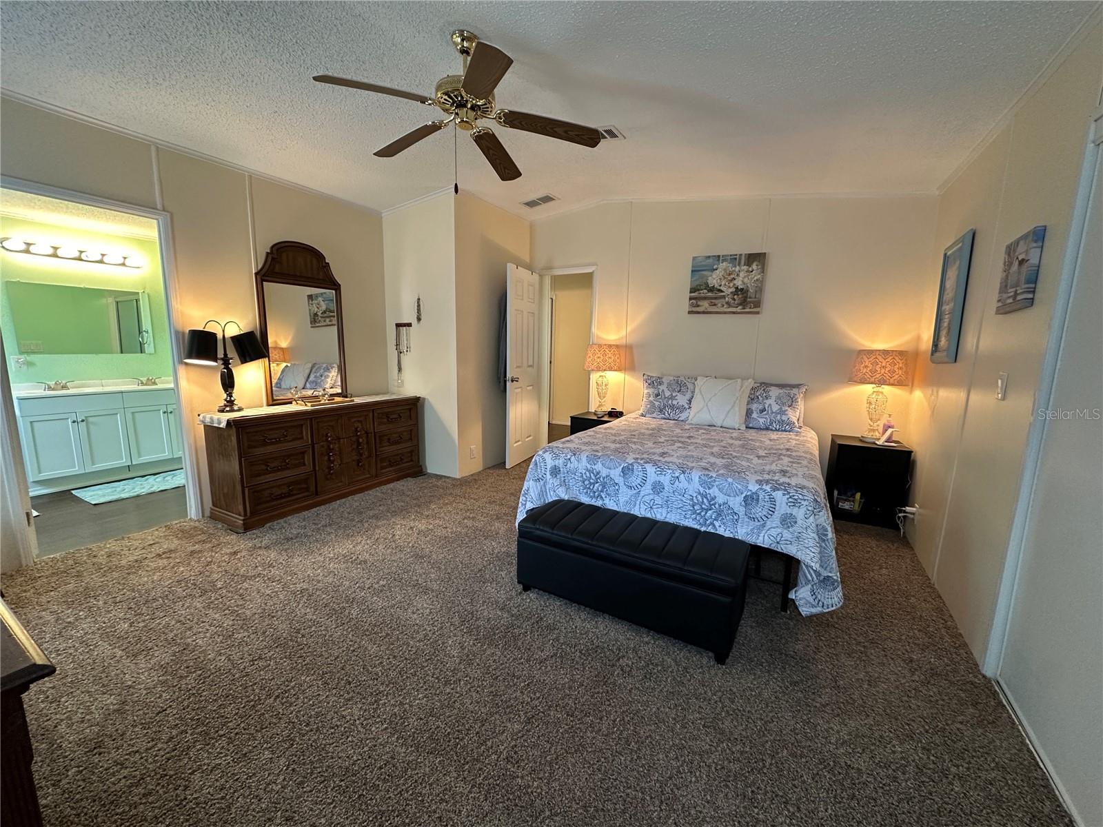 16735 OLIVAUD ST — photo 32