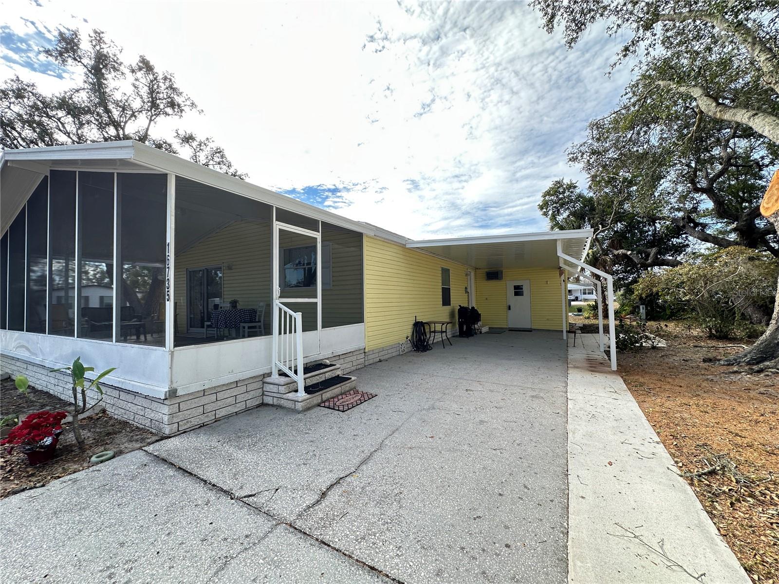 16735 OLIVAUD ST — photo 3