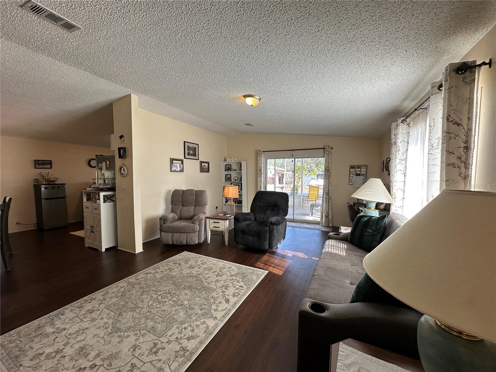 16735 OLIVAUD ST — photo 23