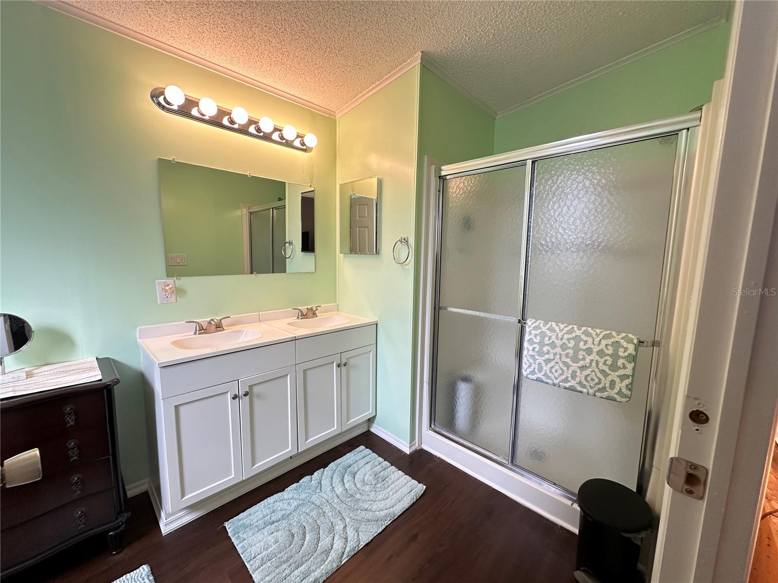 16735 OLIVAUD ST — photo 42