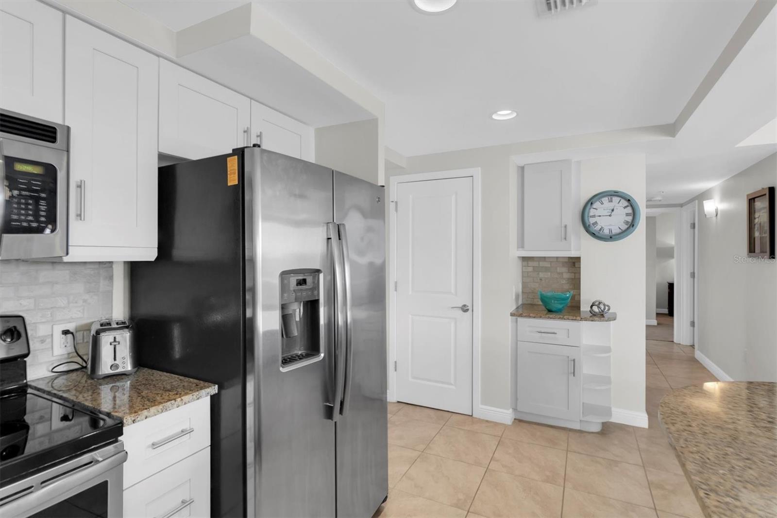 223 ISLAND WAY #4A — photo 9