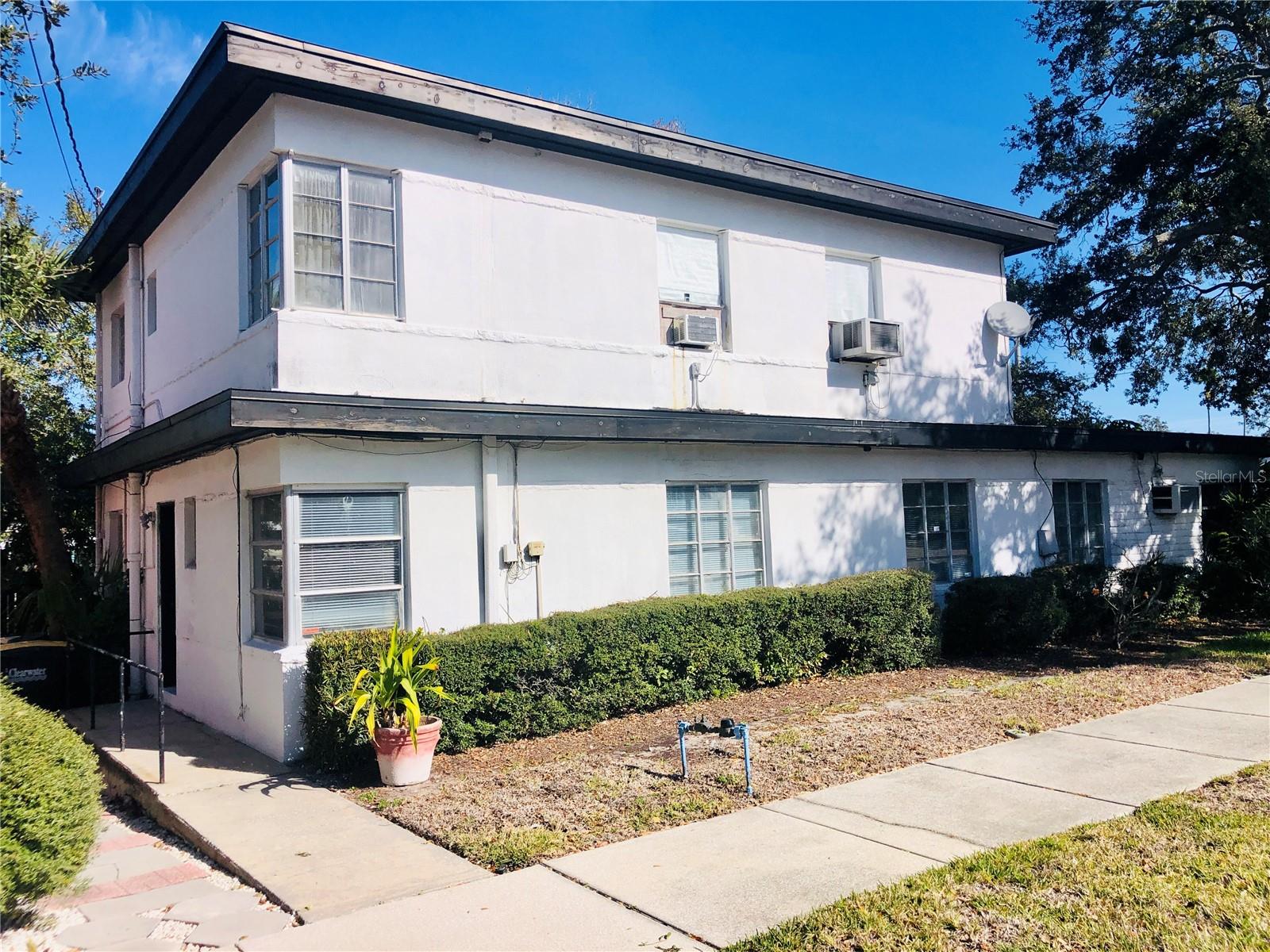 1762 N FORT HARRISON AVE — photo 3