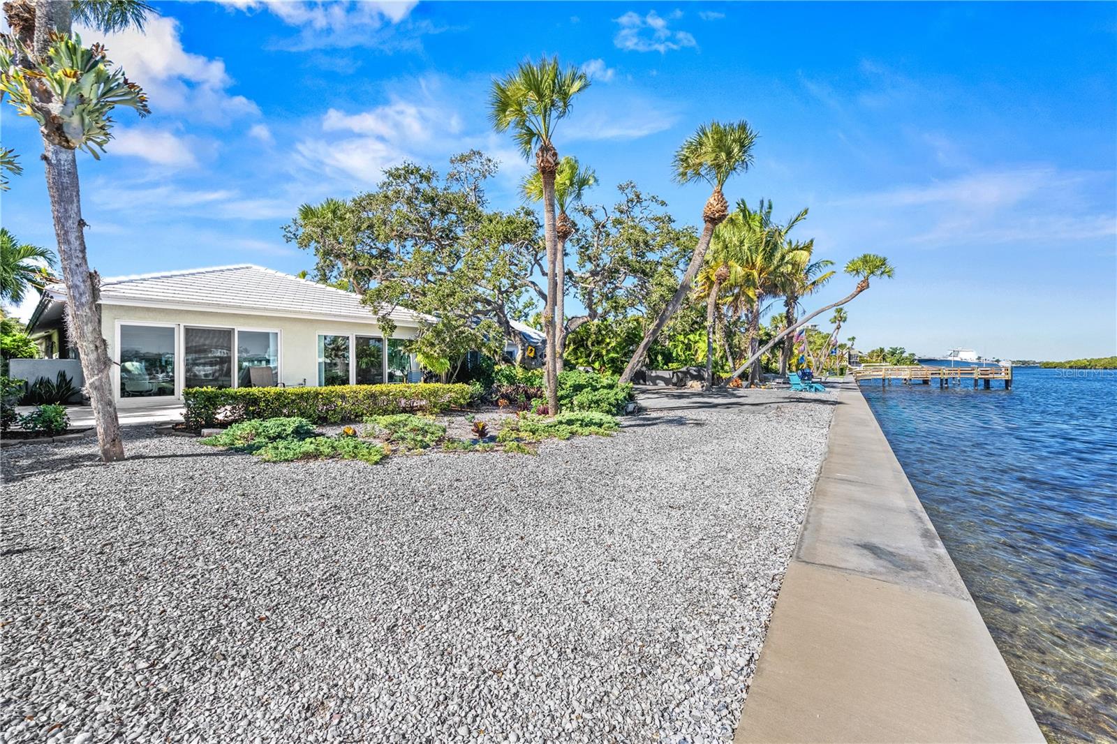 1320 MOONMIST DR #B-11 — photo 14