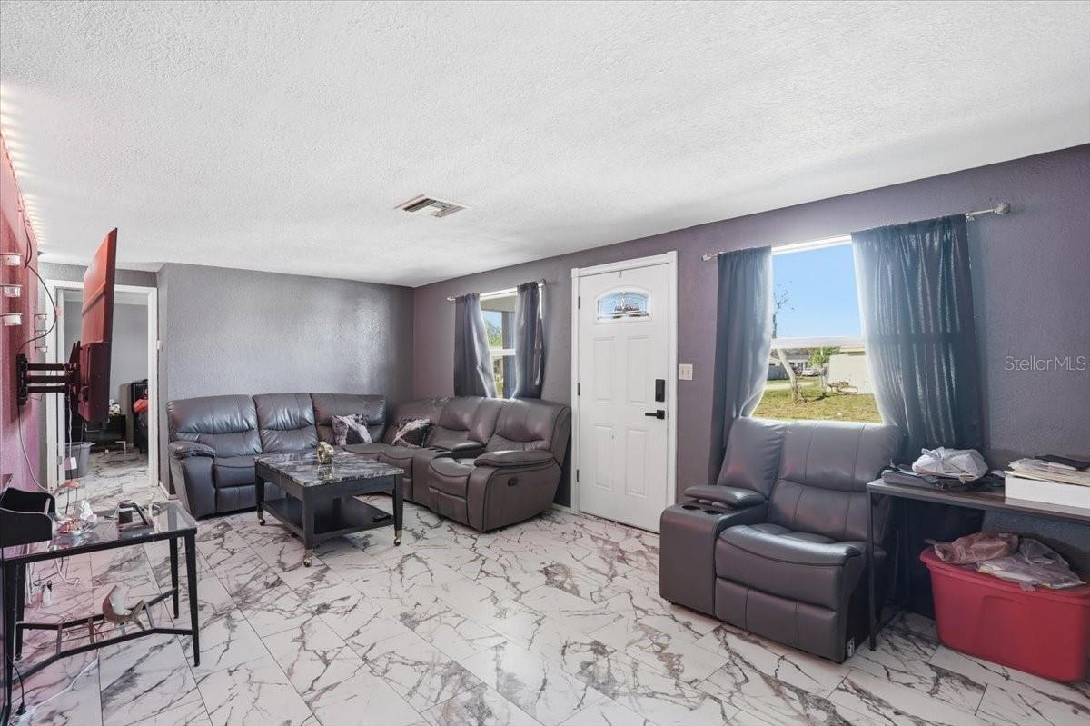 3208 KILBURN RD — photo 8