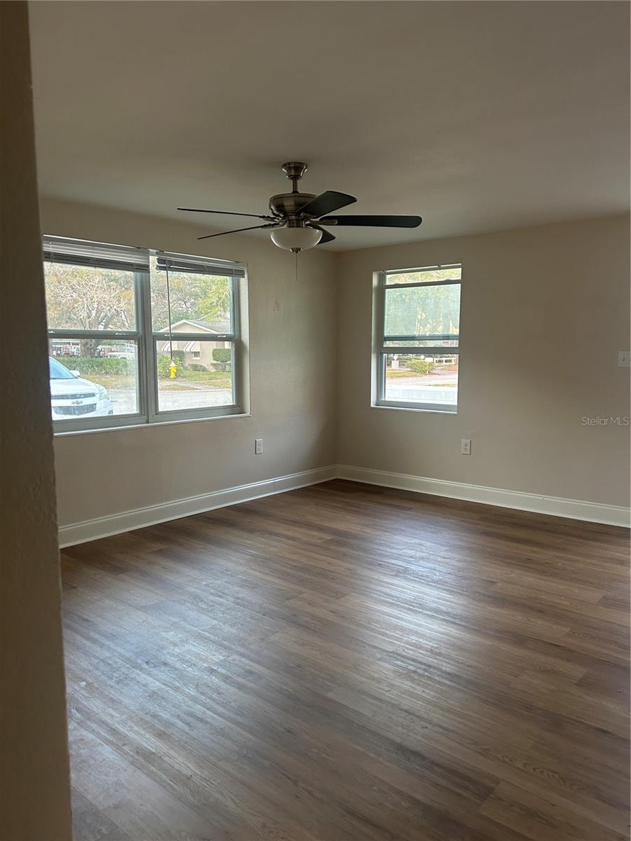2824 MEADOW VIEW AVE — photo 7