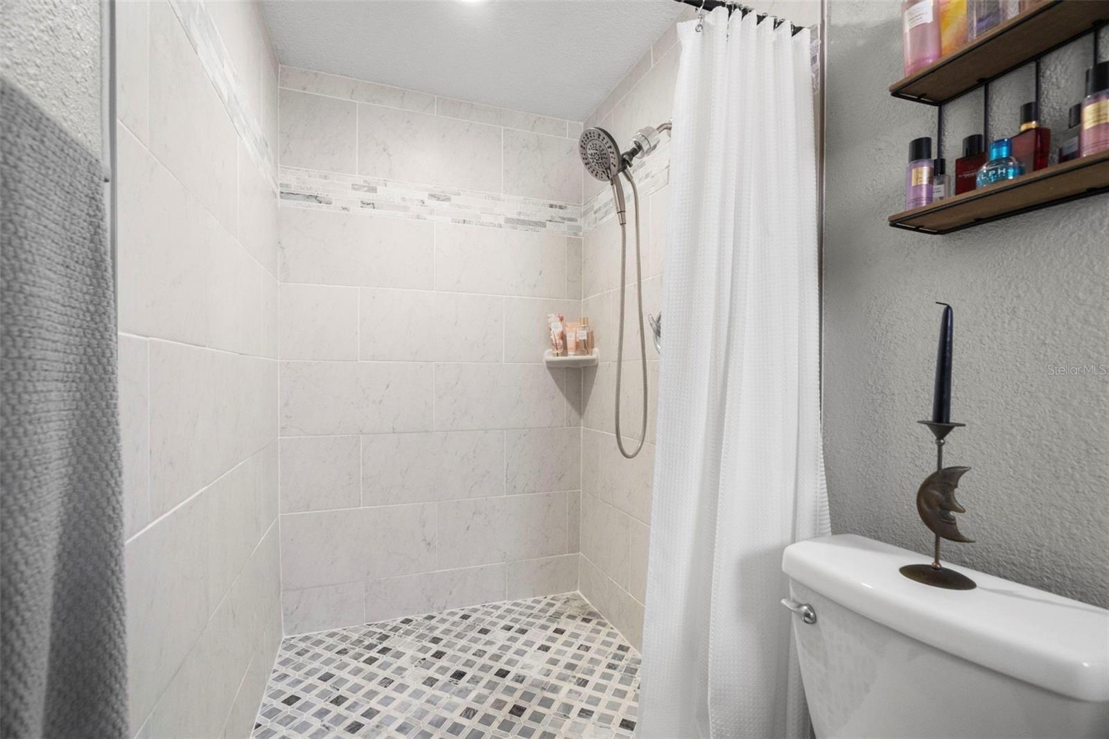 6333 ABERDEEN AVE — photo 12