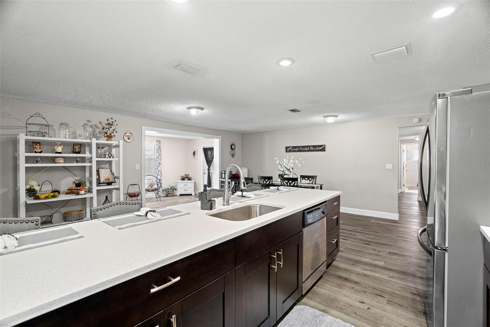 6333 ABERDEEN AVE — photo 18