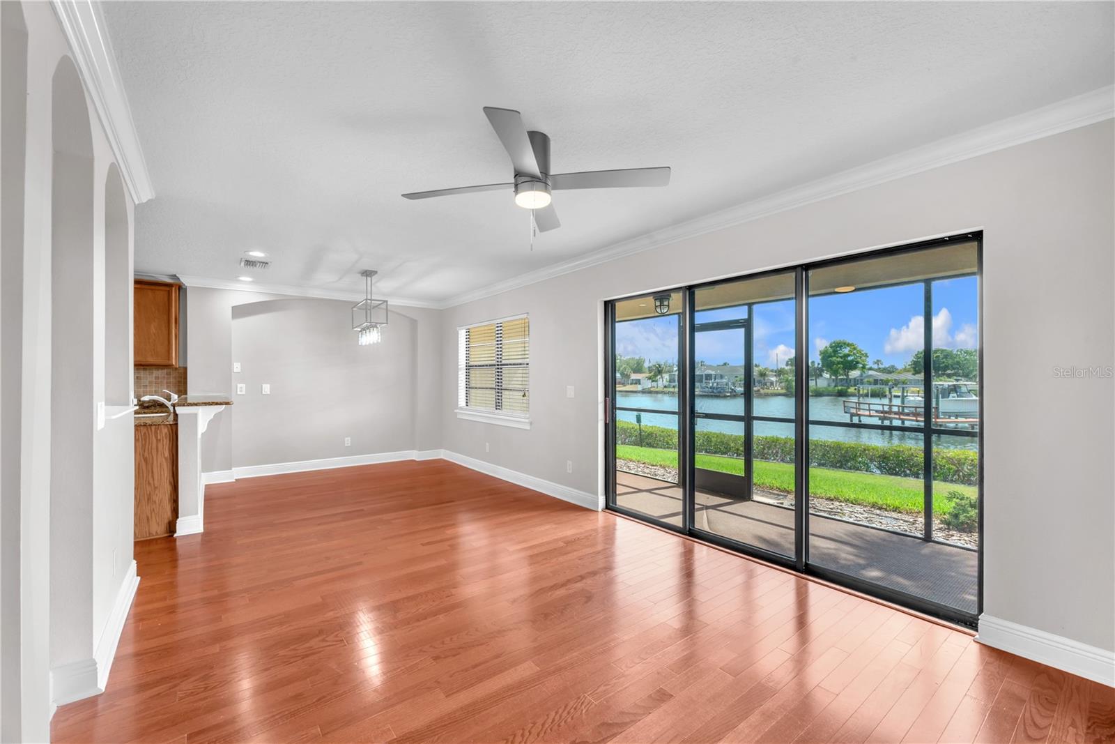 614 YARDARM DR #7 — photo 10