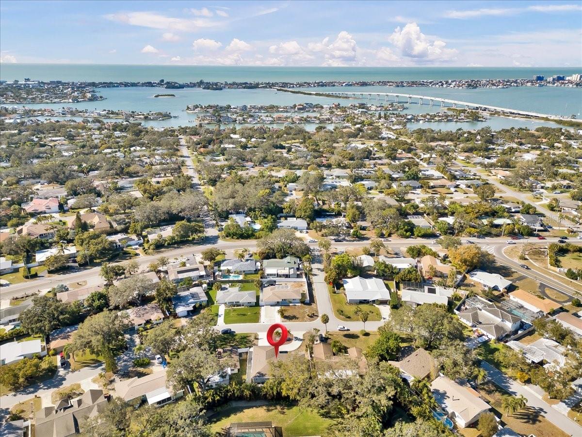 855 FOUNTAINHEAD DR — photo 40