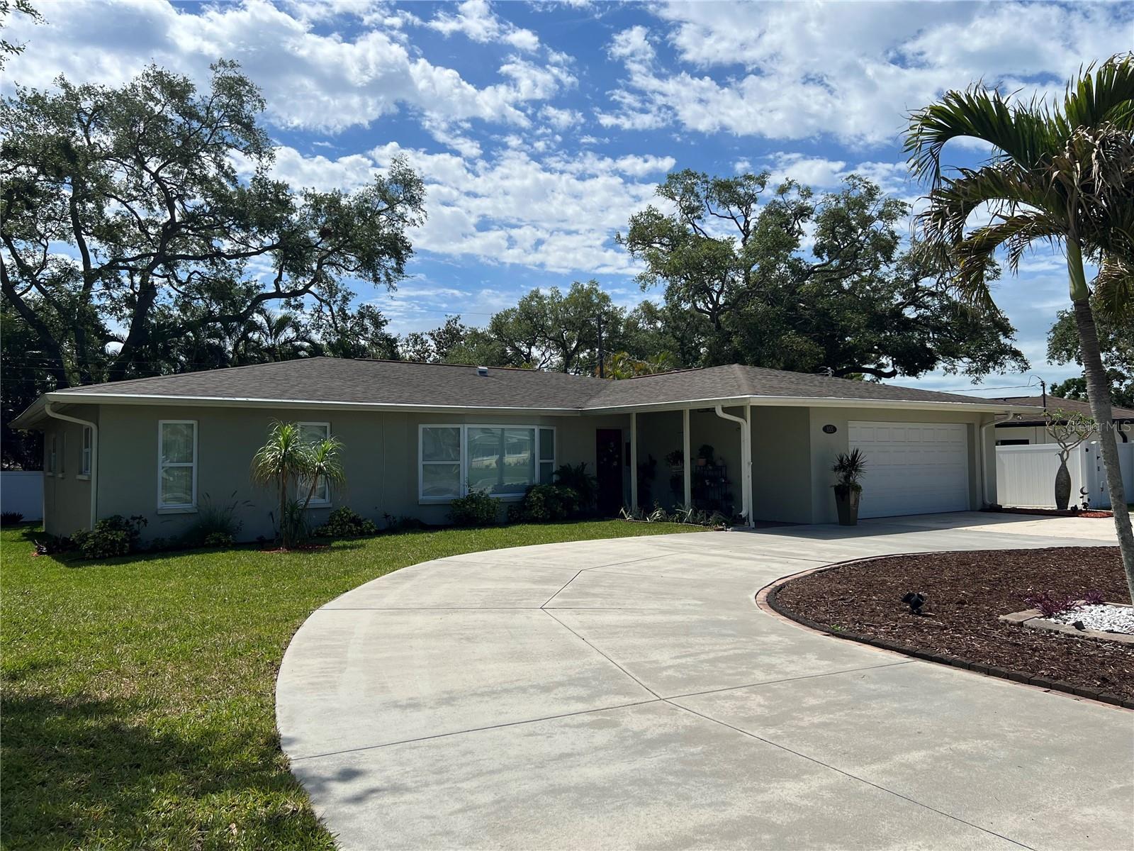 855 FOUNTAINHEAD DR — photo 49