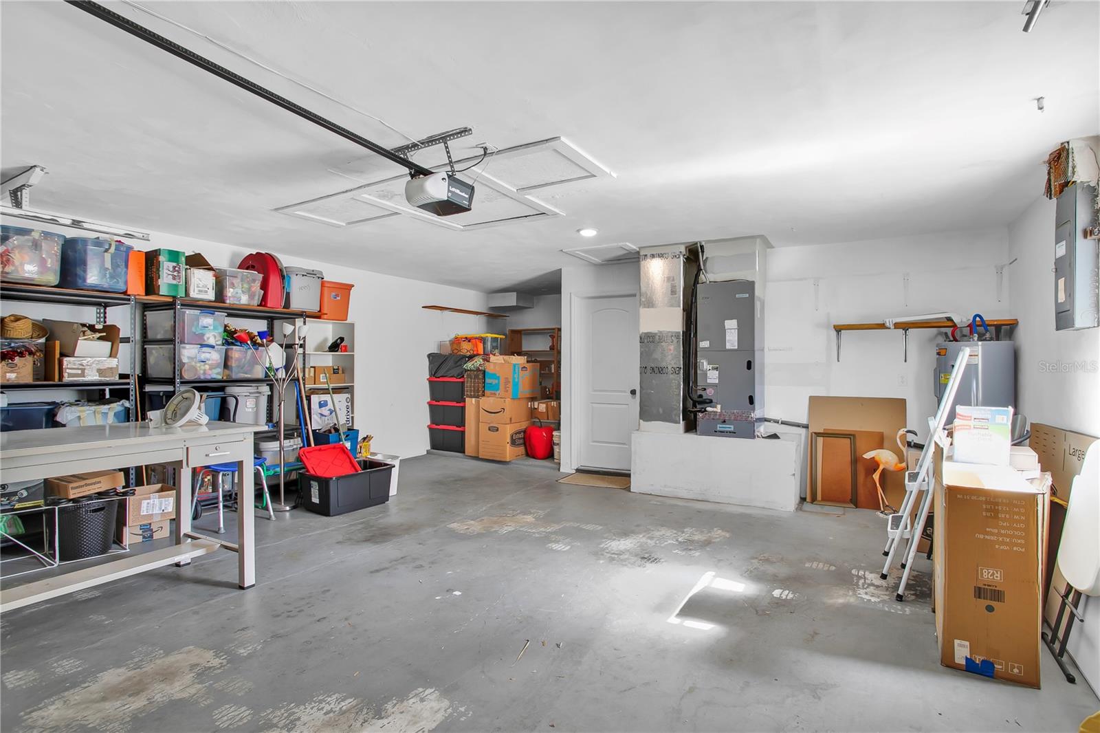 855 FOUNTAINHEAD DR — photo 38