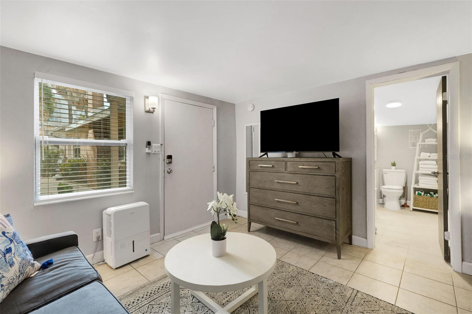 18 HEILWOOD ST — photo 18