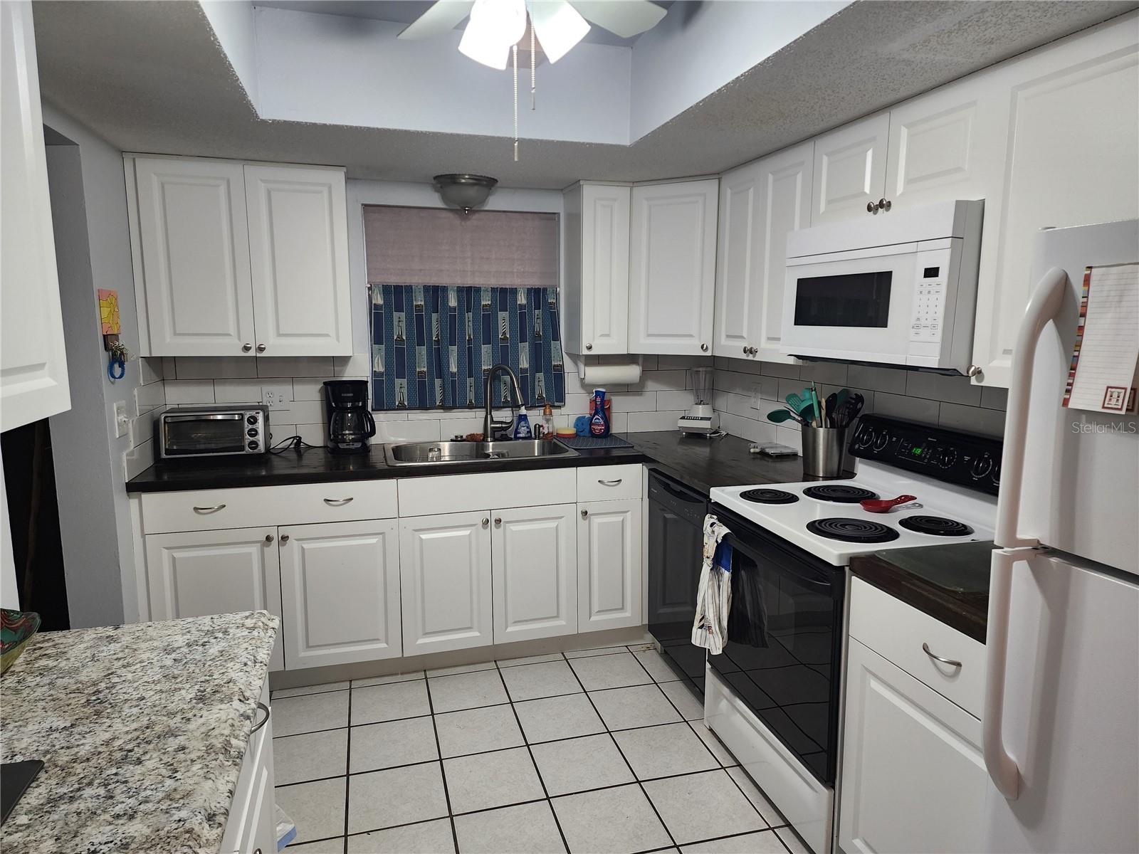 3064 LAKE BAYSHORE DR #115 — photo 5