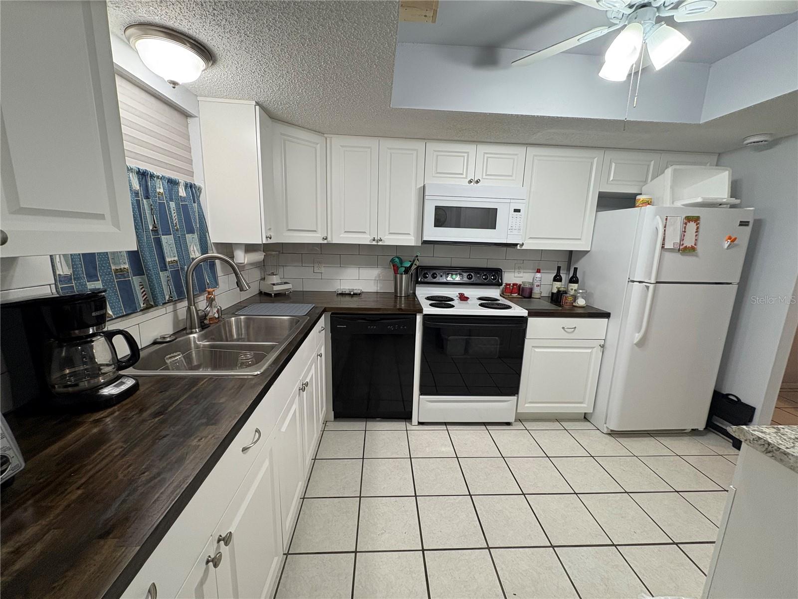 3064 LAKE BAYSHORE DR #115 — photo 49