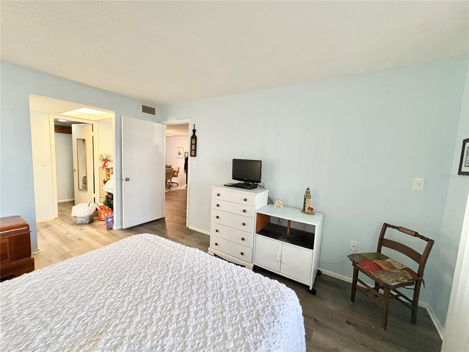 3064 LAKE BAYSHORE DR #115 — photo 54