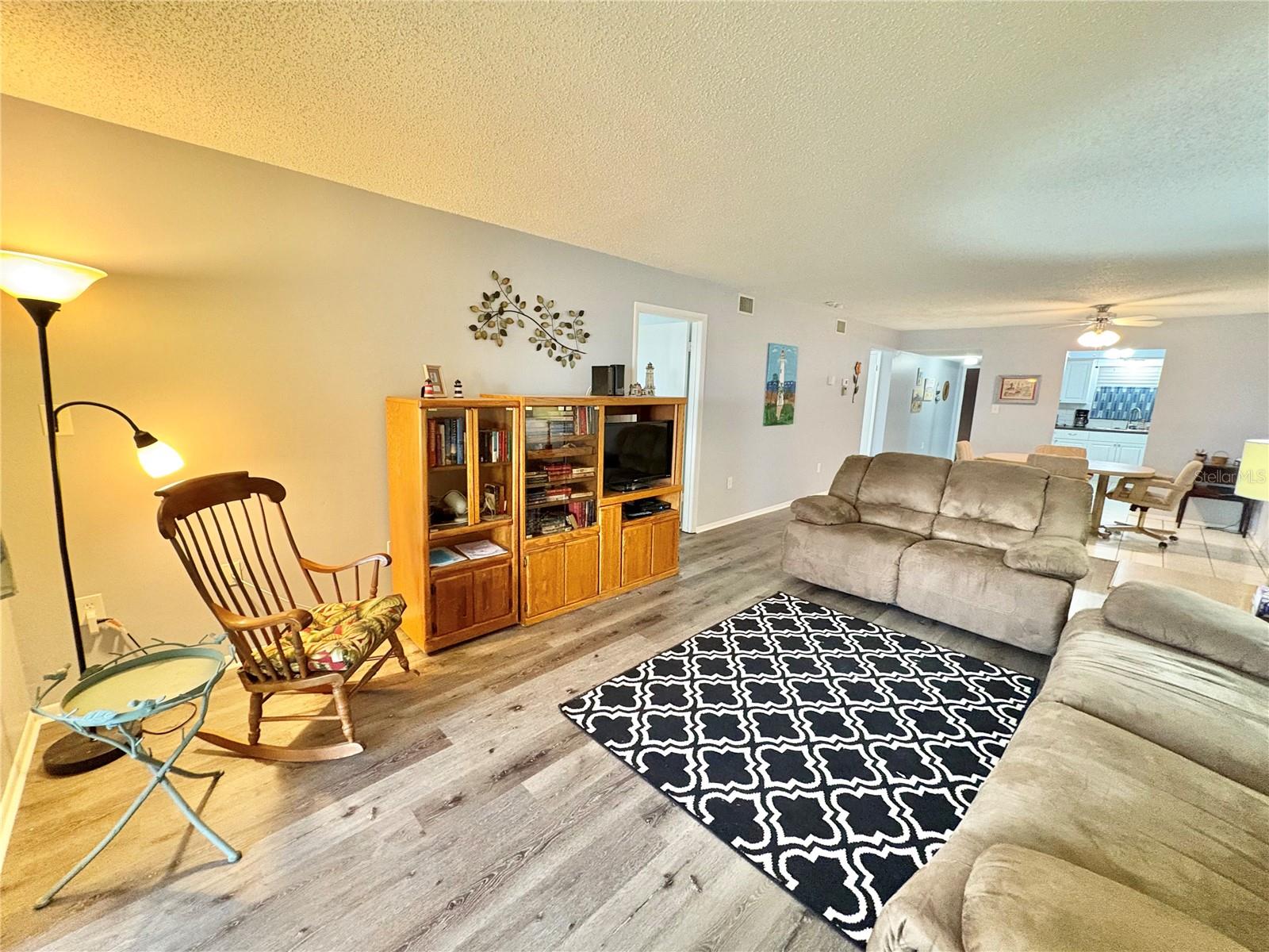 3064 LAKE BAYSHORE DR #115 — photo 44