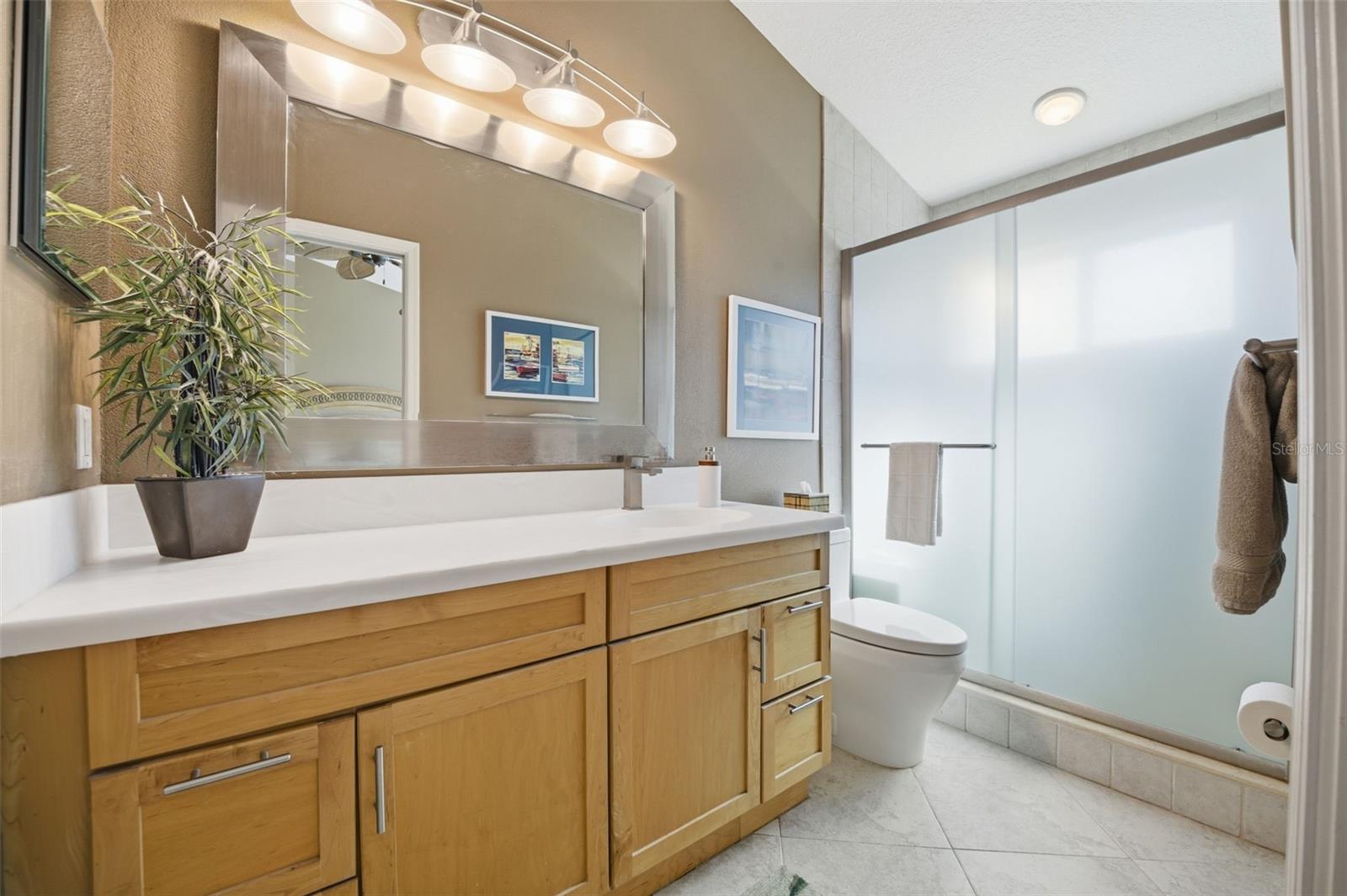 11125 KAPOK GRAND CIR — photo 24