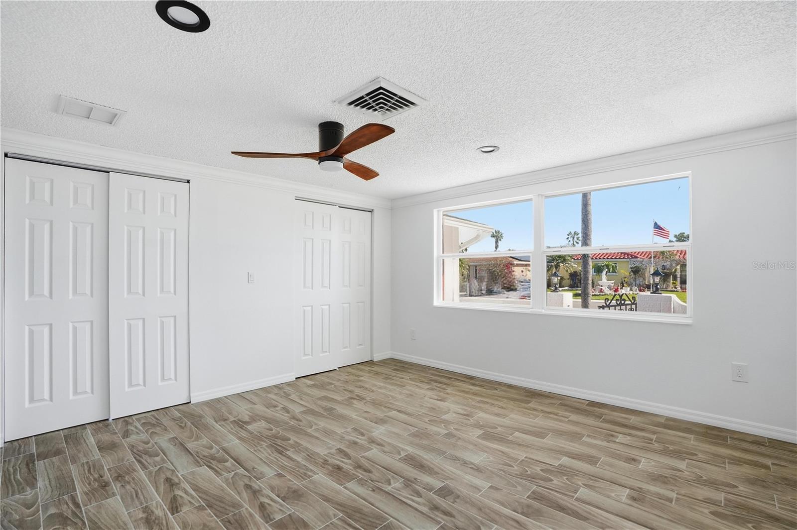 9837 ISLAND HARBOR DR — photo 25