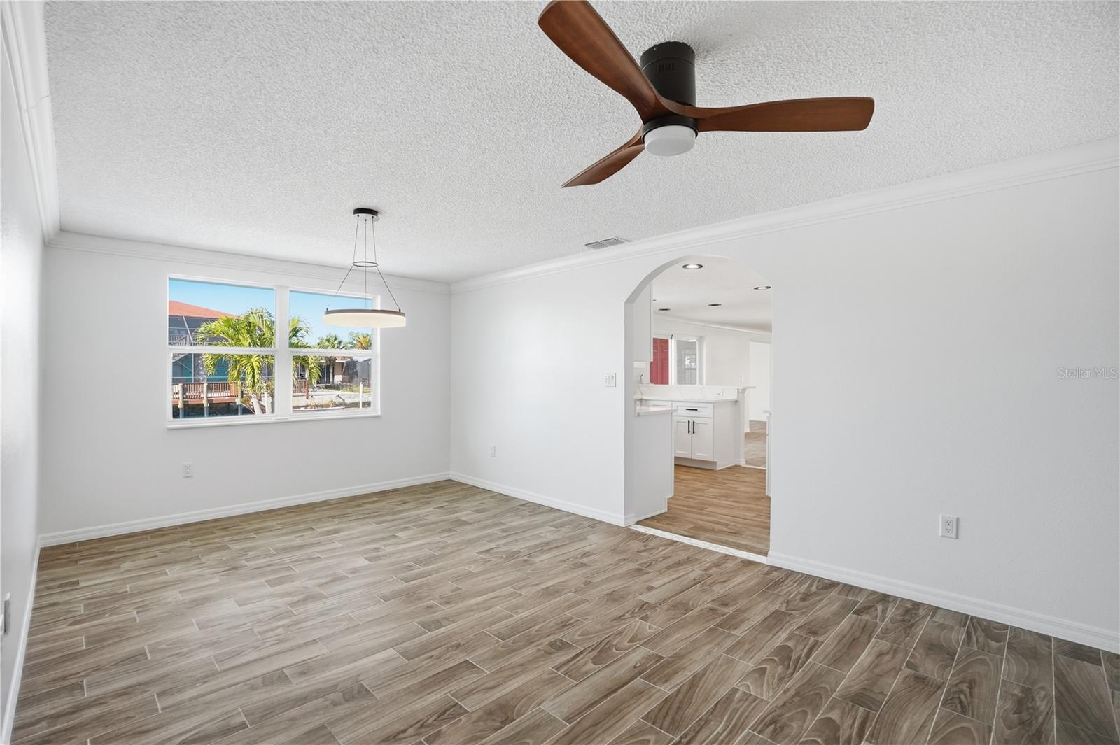 9837 ISLAND HARBOR DR — photo 5