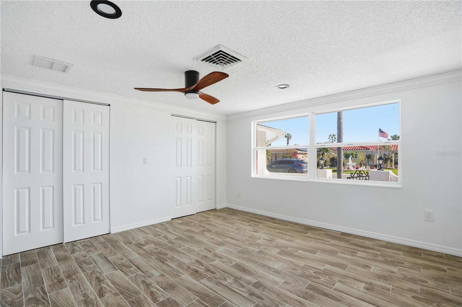 9837 ISLAND HARBOR DR — photo 24
