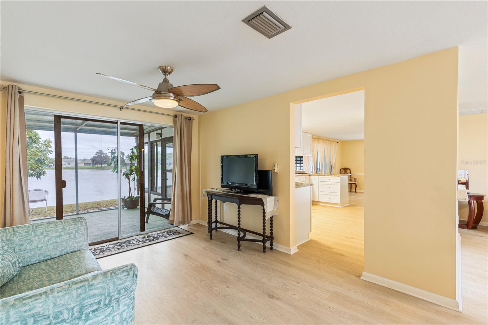 3228 ROCK VALLEY DR — photo 5