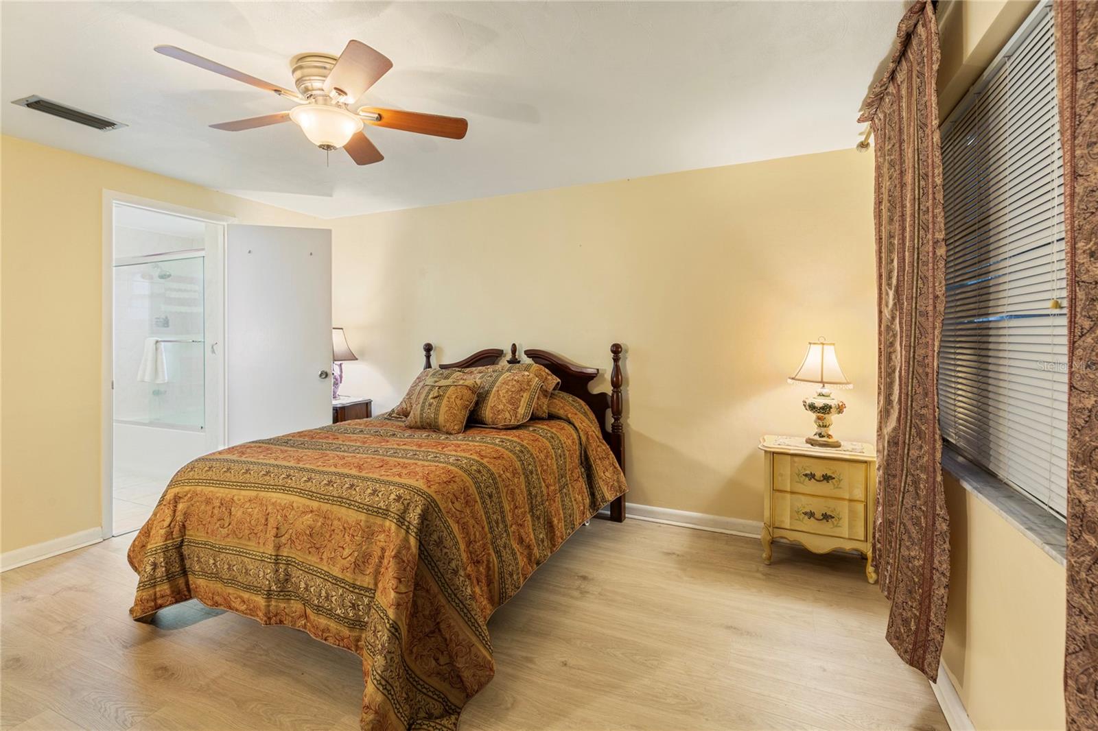 3228 ROCK VALLEY DR — photo 20