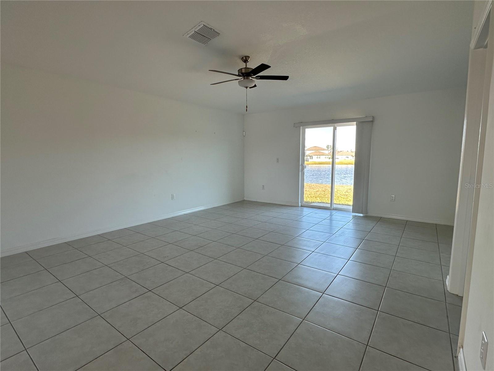 5380 BLUE HORIZON WAY — photo 10