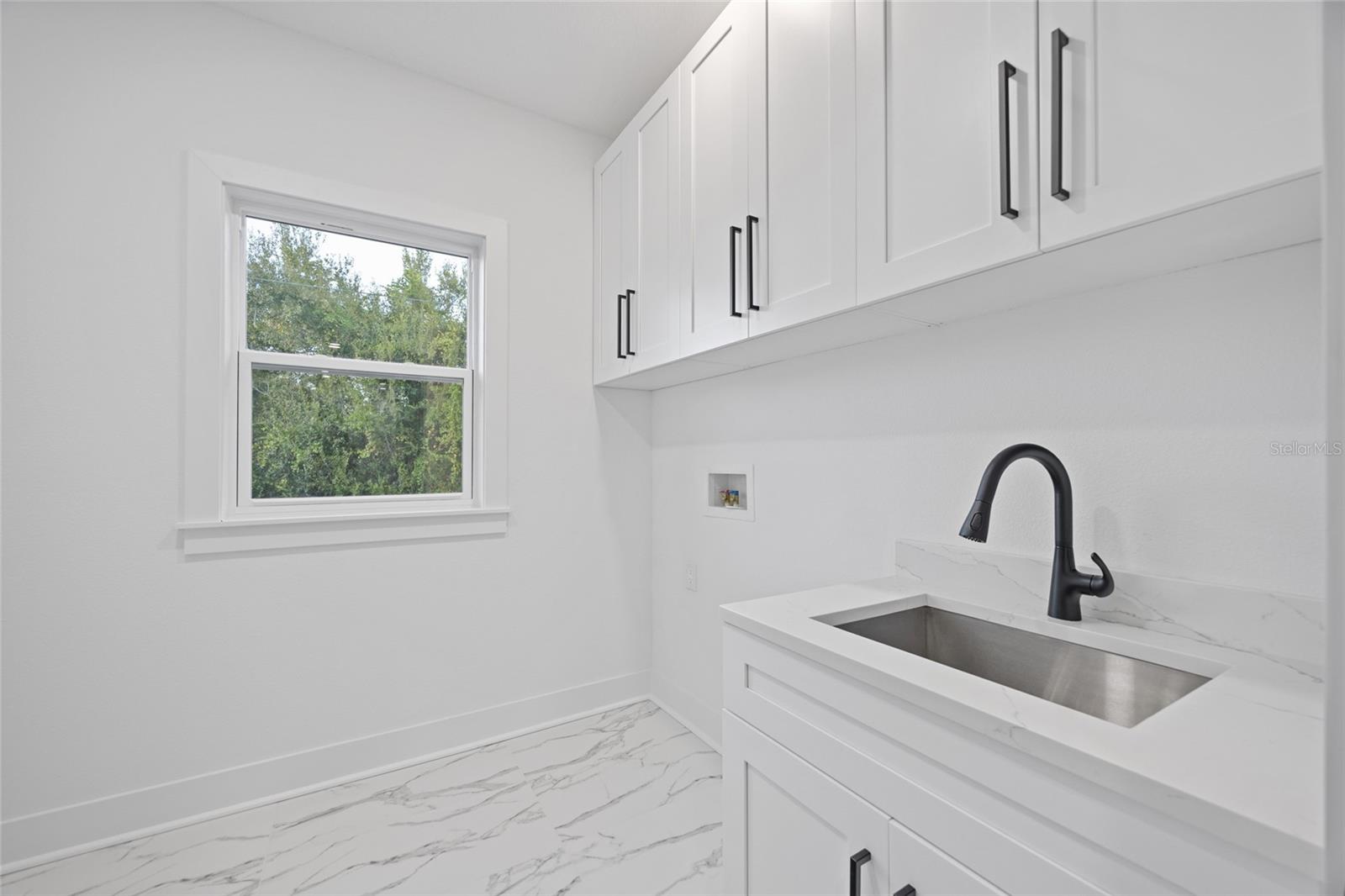 3317 W NAPOLEON AVE — photo 32