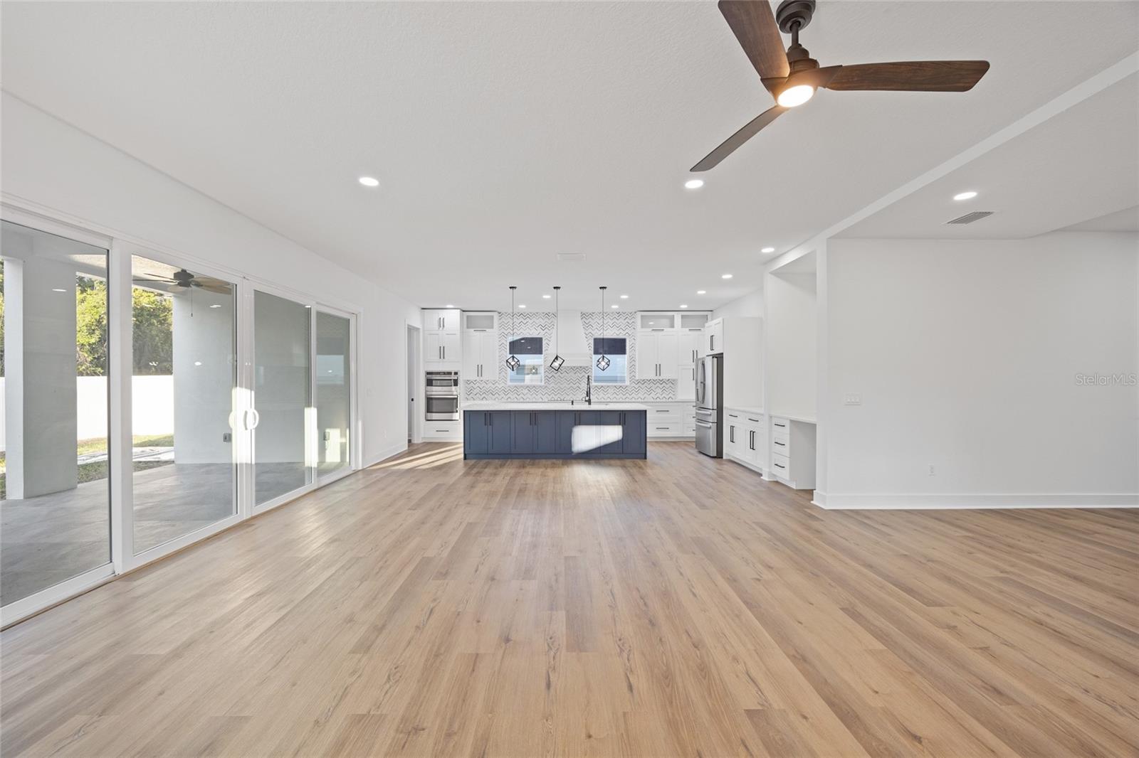 3317 W NAPOLEON AVE — photo 7