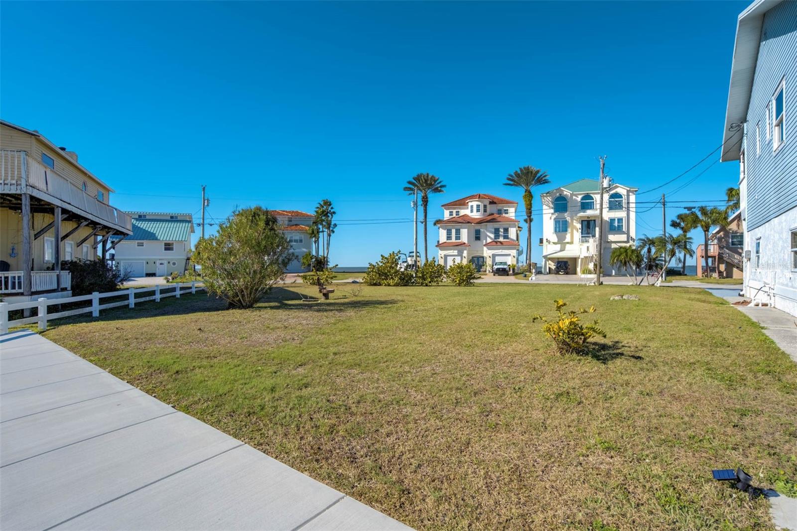 6424 DRIFTWOOD DRIVE — photo 4