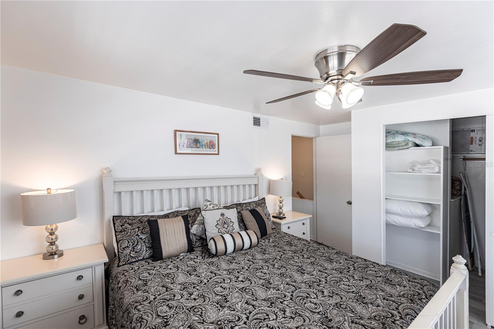 6020 MIDNIGHT PASS RD #50 — photo 11