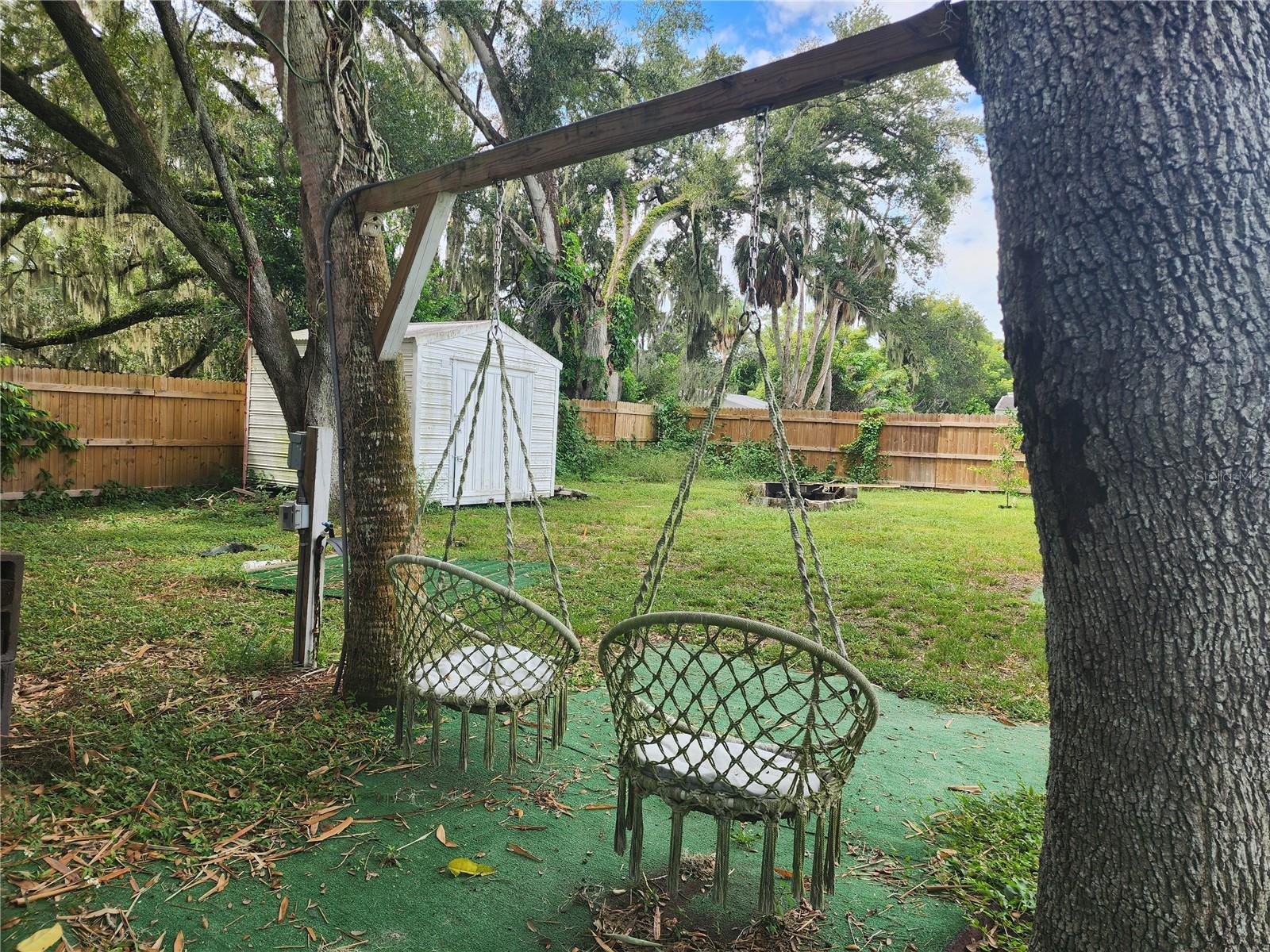 10805 DESOTO RD — photo 79