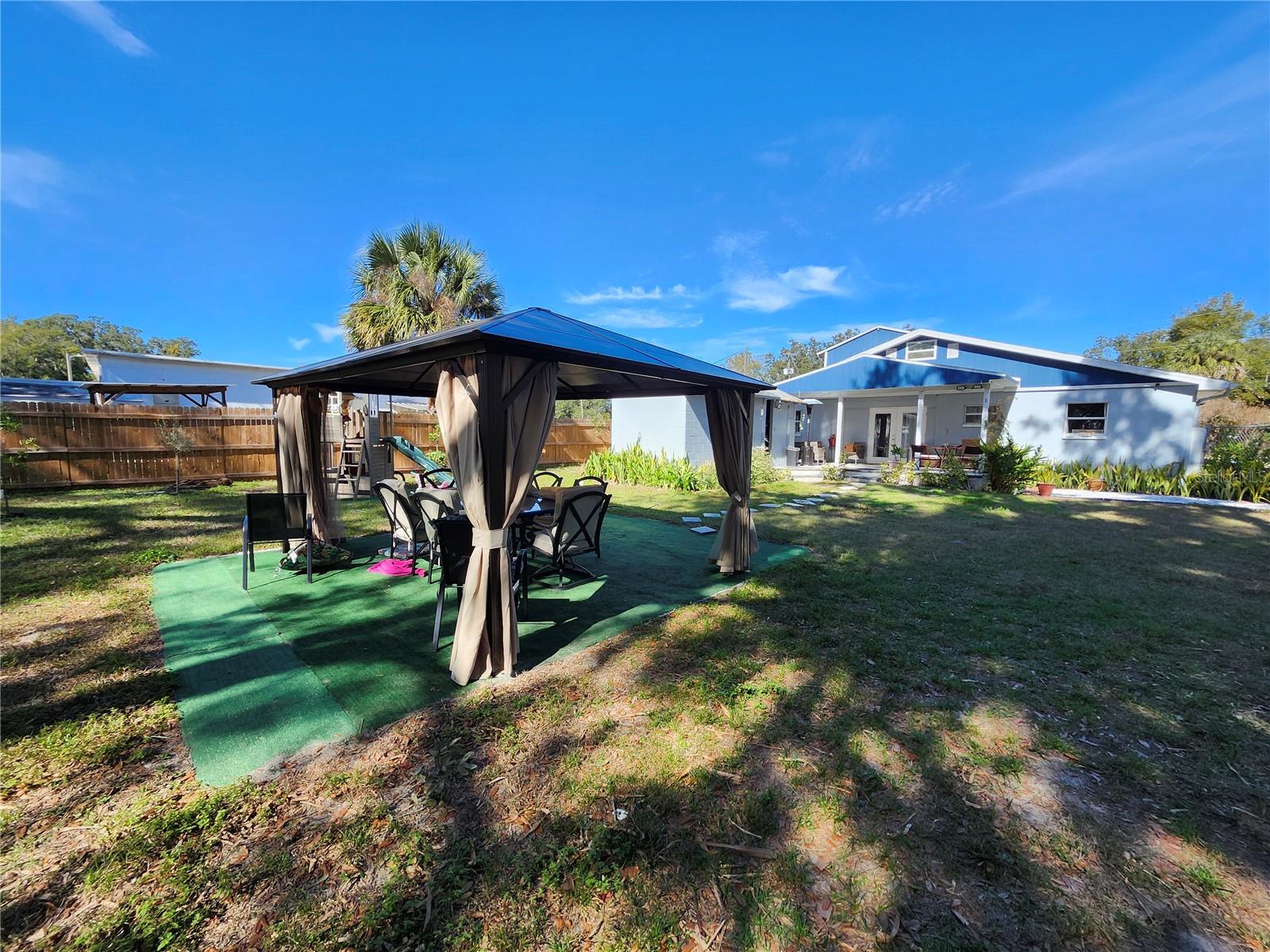 10805 DESOTO RD — photo 45