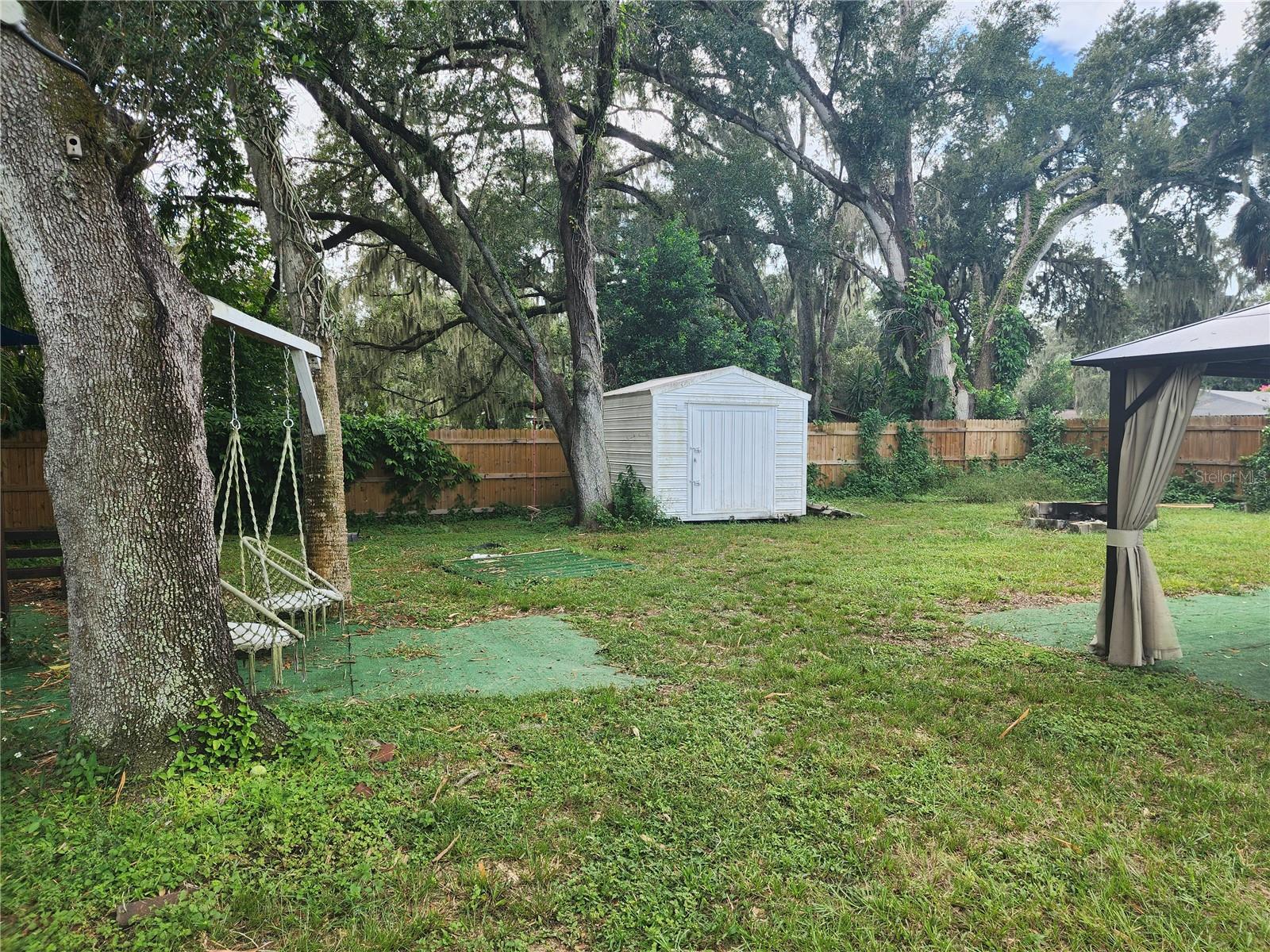 10805 DESOTO RD — photo 47