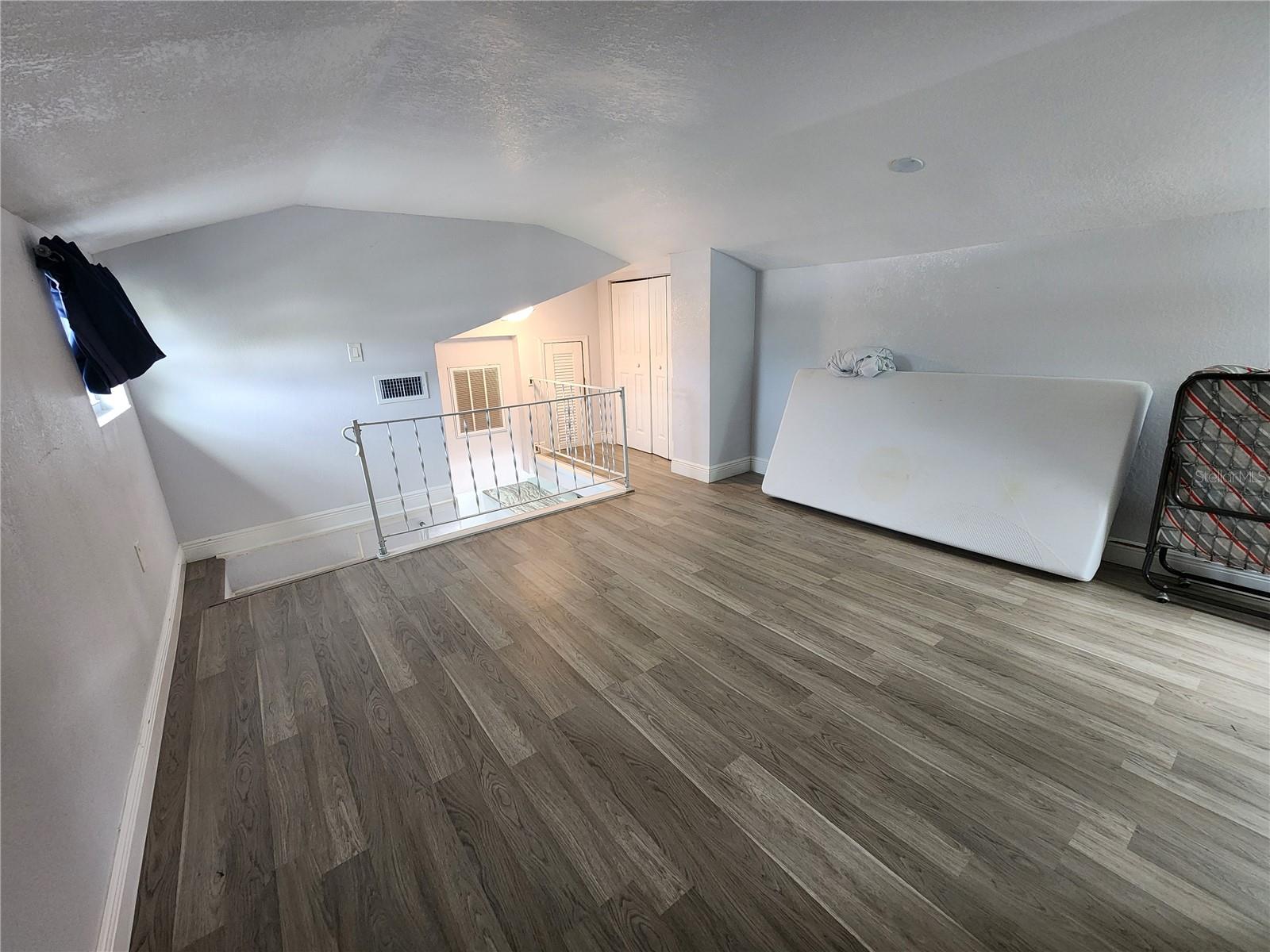 10805 DESOTO RD — photo 68