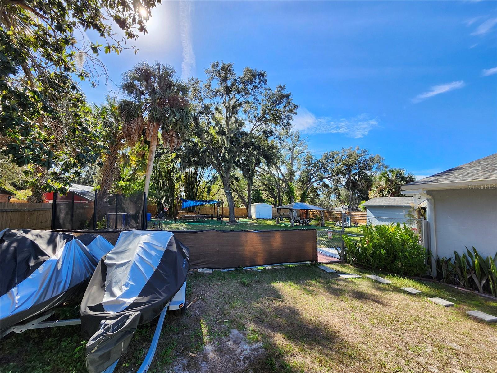 10805 DESOTO RD — photo 40