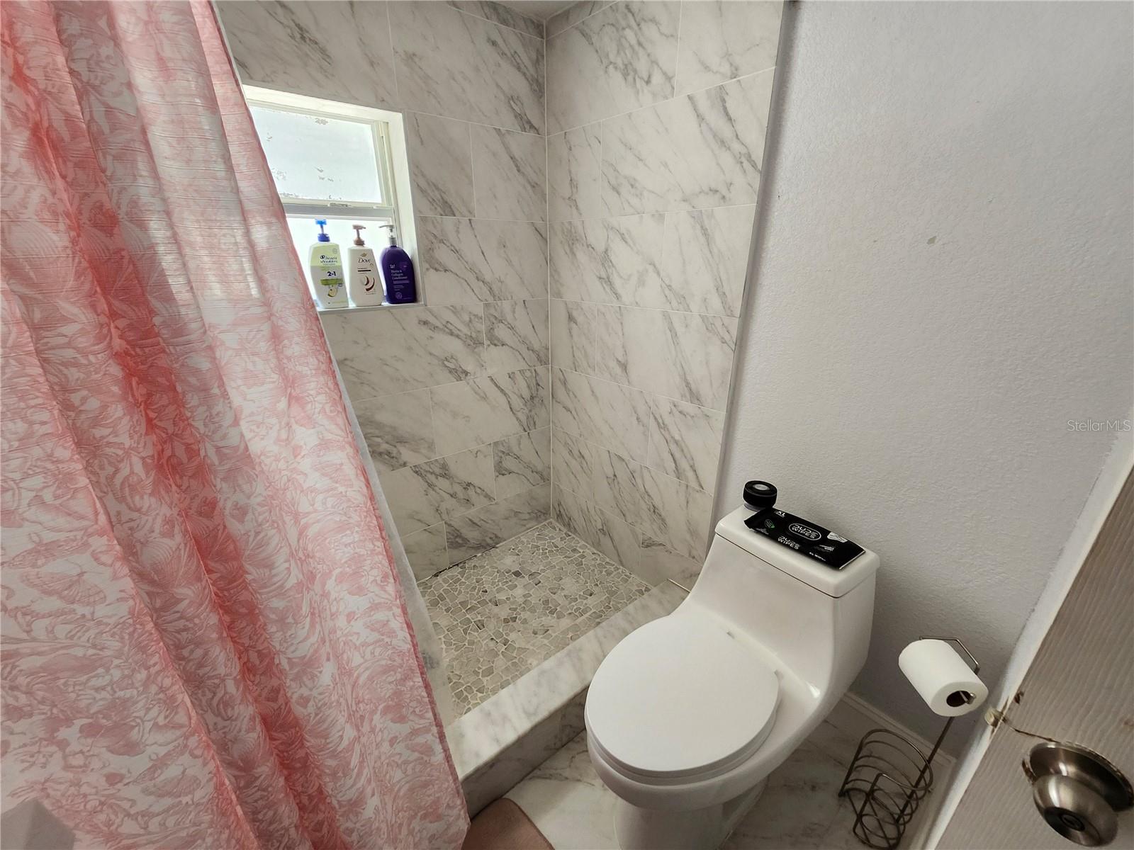 10805 DESOTO RD — photo 38