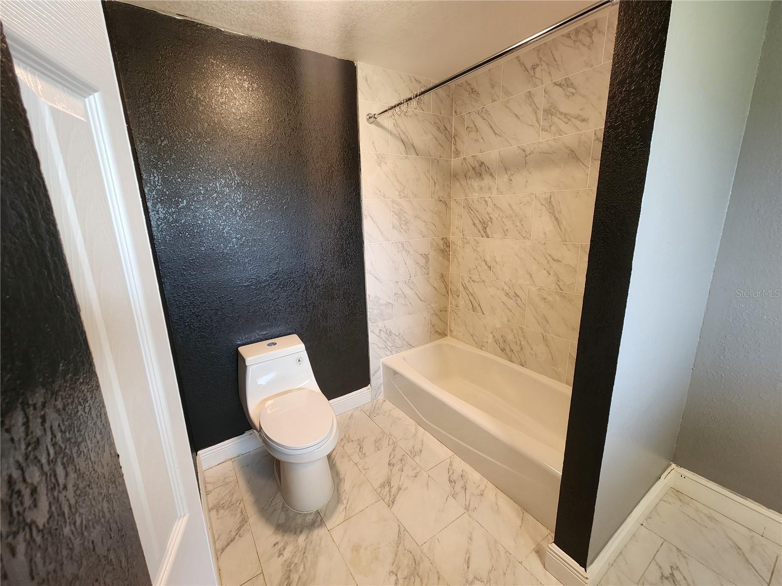 10805 DESOTO RD — photo 65