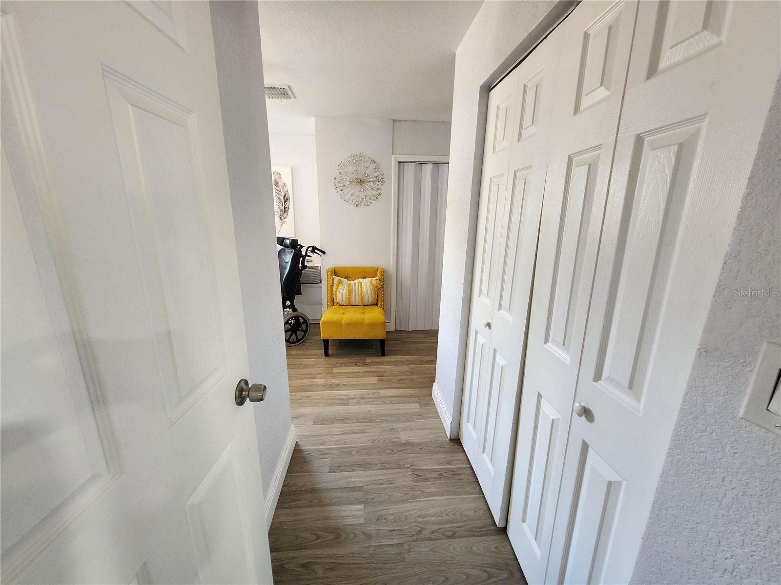 10805 DESOTO RD — photo 17
