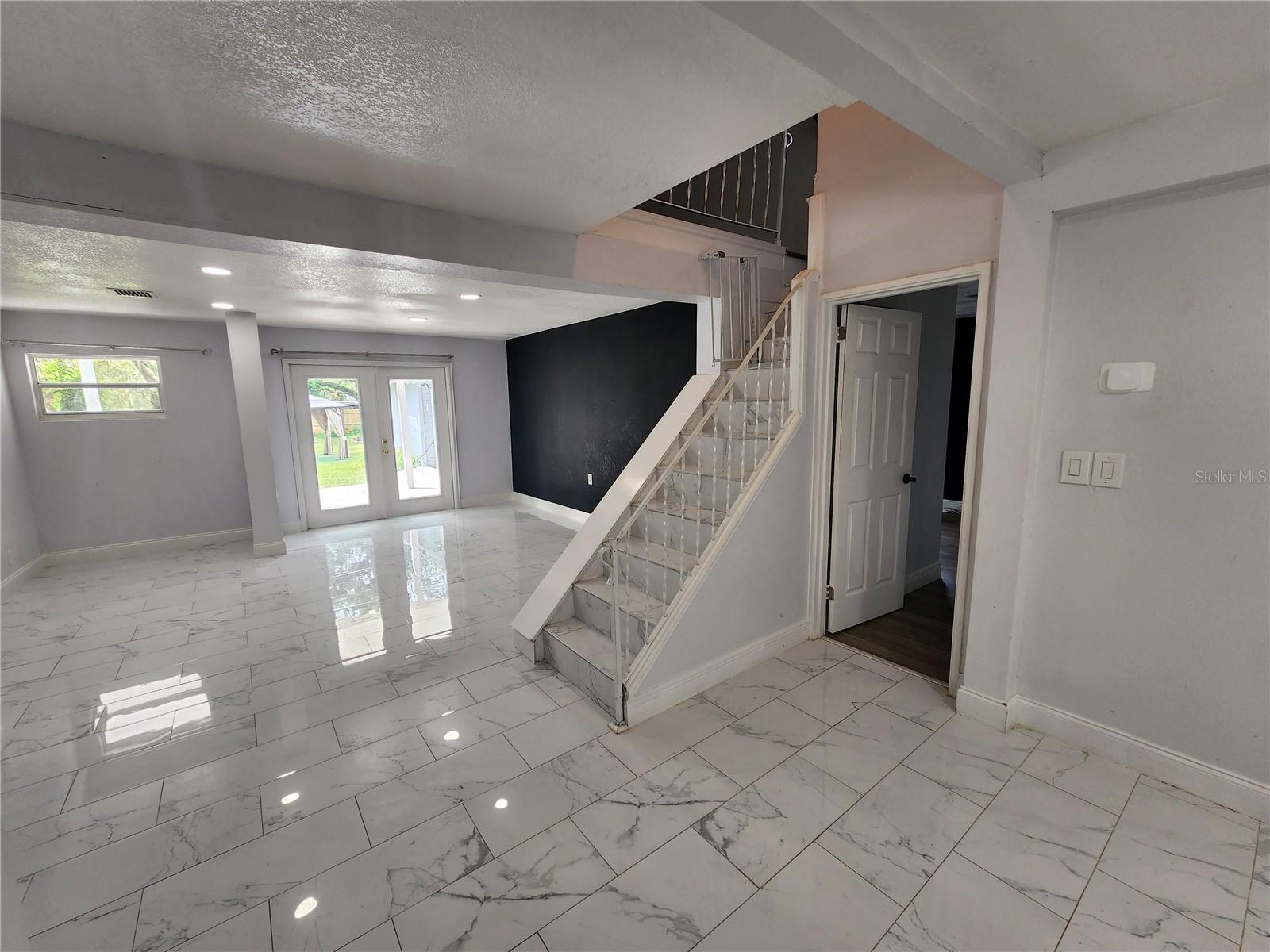 10805 DESOTO RD — photo 60