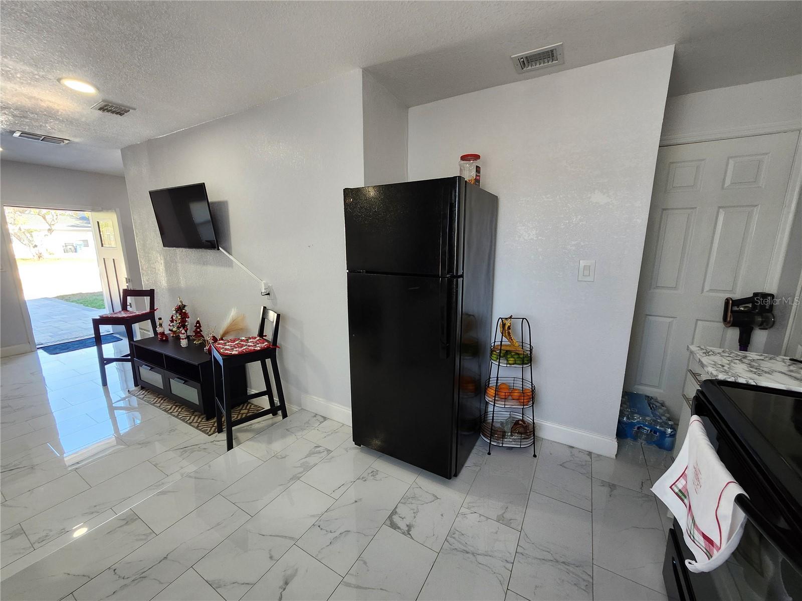 10805 DESOTO RD — photo 31
